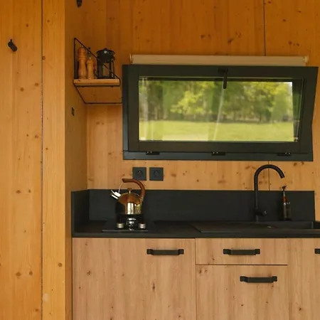 Chalet Parcel Tiny House Jardin Du Puits, Pres De Deauville *